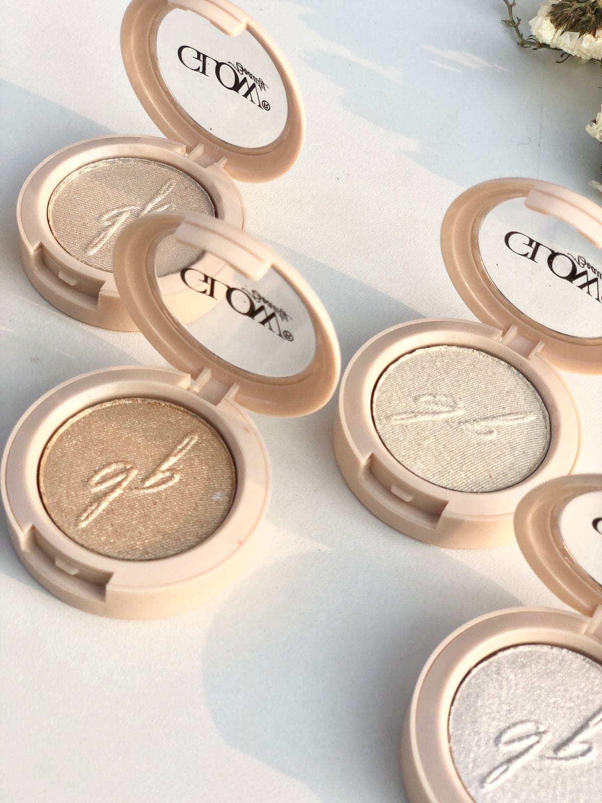 Highlighter Peachy Floral Faces