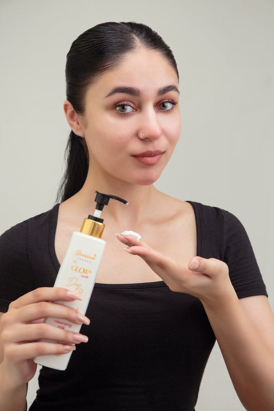 Day & Night Cleansing Milk